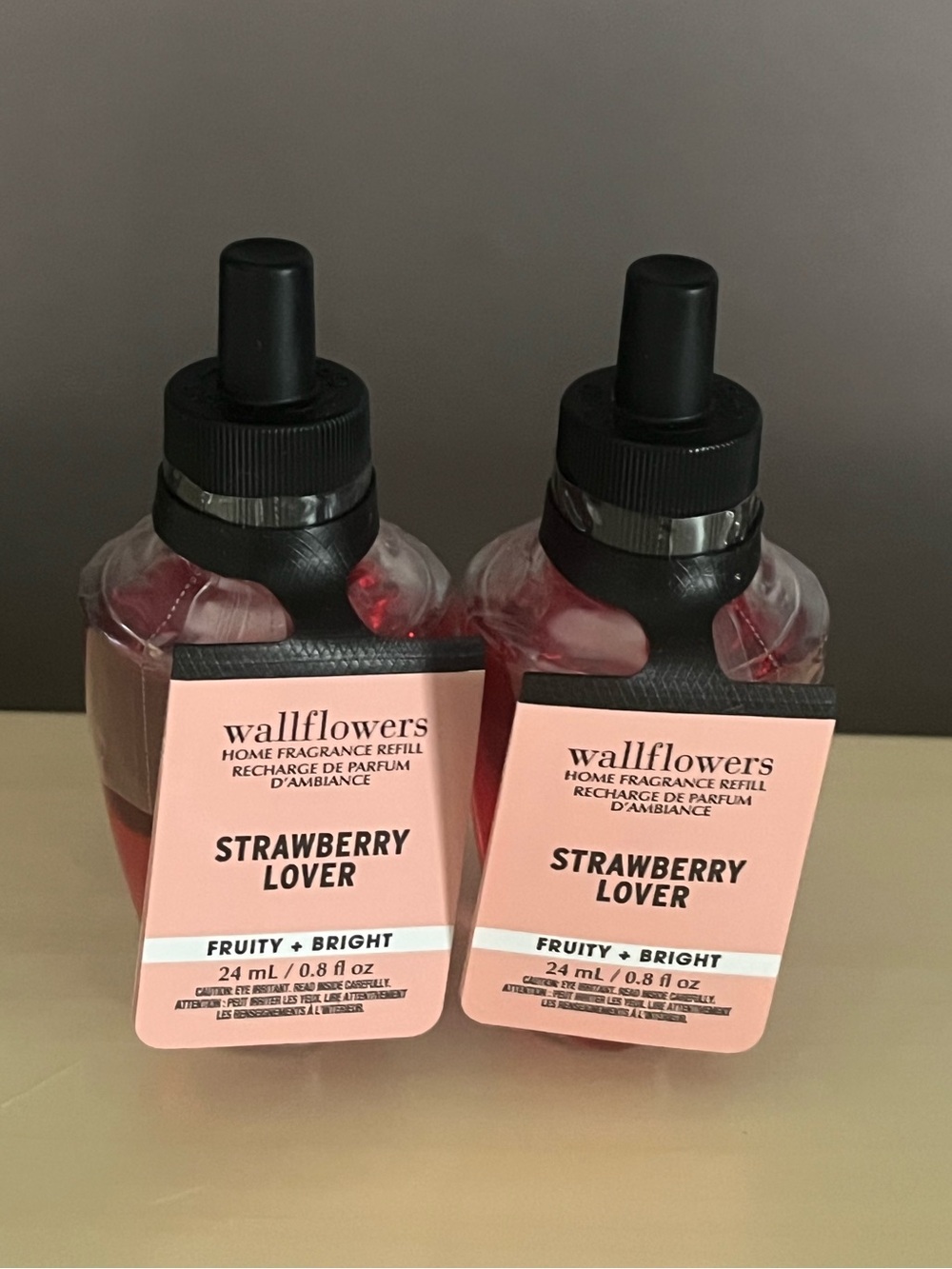 New Two White Barn Bath Body Works Strawberry Lover Wallflowers Refills